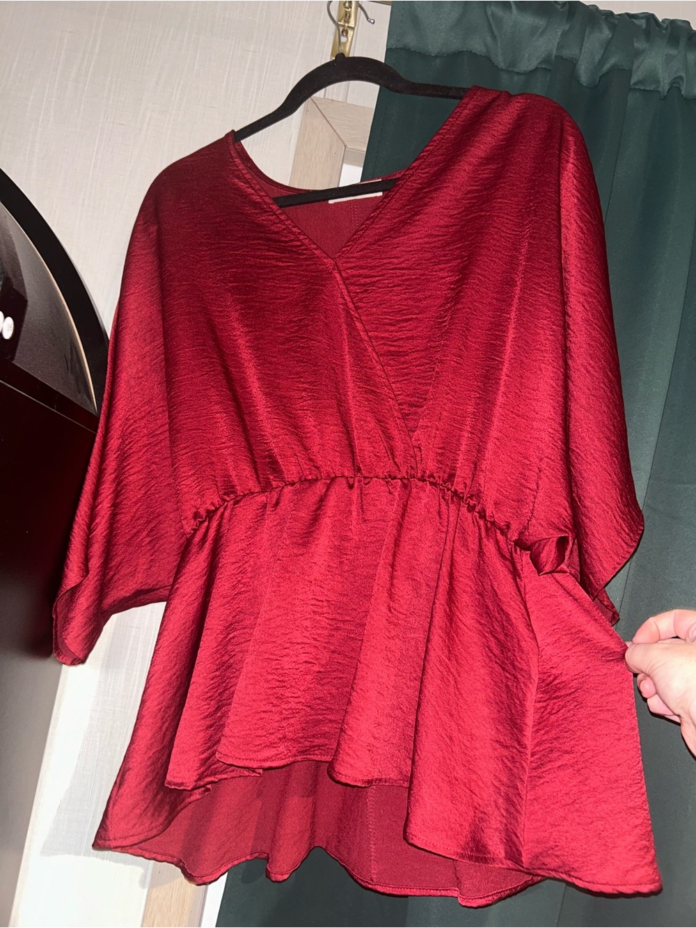 entro Red V-Neck Peplum Tunic Top